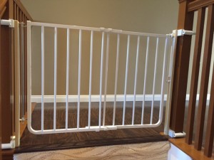 Top of Stairs Baby Gate with No Holes Banister Kit